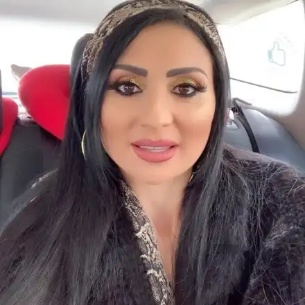 Софи Маринова лапва  500 бона от концерт в „Арена Армеец”