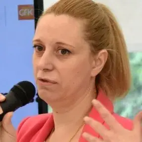 Ваня Щерева пак се ошишка