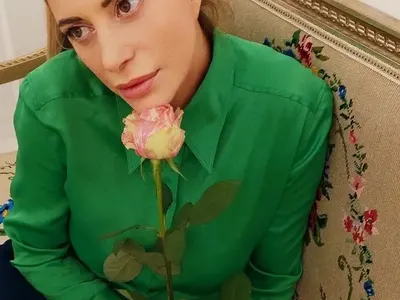 Ваня Щерева смъкна 20 години с фотошоп! Търси си нов мъж