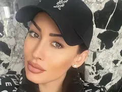 Джена не кръсти дъщеря си на свекървата, вижте какво странно име й измисли