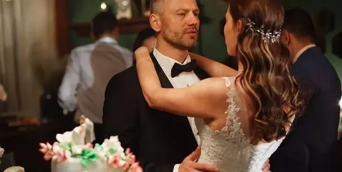 Спират „Лъжите в нас” заради сериал на Светлин Нейнски (Мъжът на Хубавото Наде  прецаква Милошев  в Нова тв)