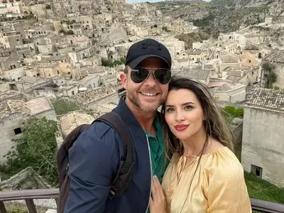 За ЧРД: Ненчо Балабанов глези младото гадже в Италия!