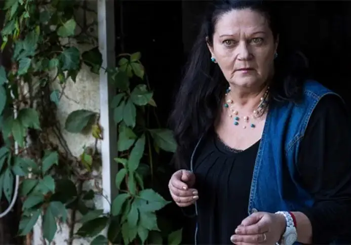 Злата свекърва Бонка разпуска с шопинг