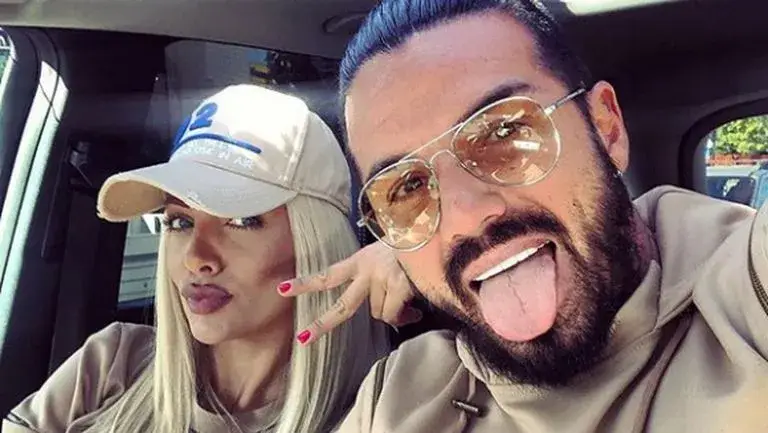 Златка изхвърли гоблените с Исус на Благо