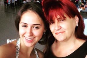 Майката на Мария Бакалова: Иван Добчев е обсебен от дъщеря ми! (Снимки)