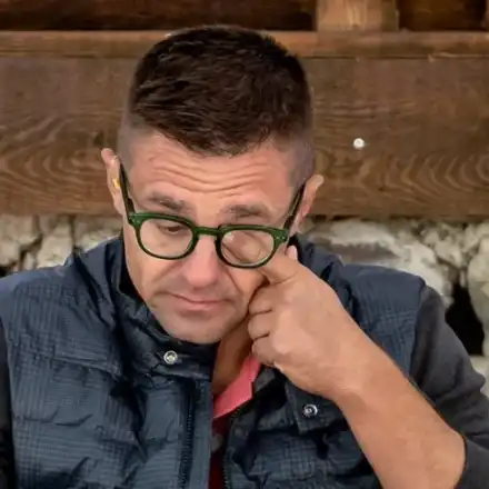 Андрей Арнаудов за щурите си младежки години:  Бях класическо софийско копеленце, изневерявах на  жените до мен