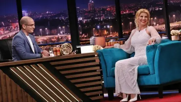 Белият мерцедес издържа Нелина вече 20 години