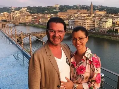 Д-р Енчев люби  медицинска сестра