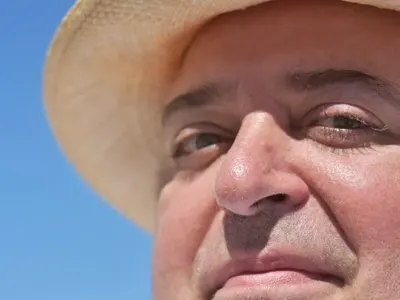 Дами, гответе се! Ето го новият Ерген!