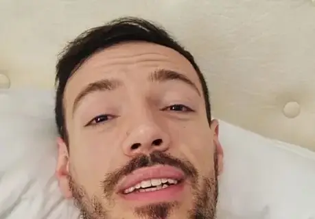 Даниел Петканов се самозадоволявал, докато Алекс спяла до него, след развода спрял