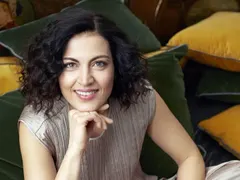 Деси Стоянова слиза от екран?