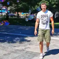 Драма:  Ивайло Захариев на море чак през септември