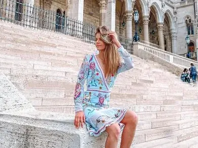 Ето я истинската  жена до „ергенът”  Виктор (Много снимки и подробности)