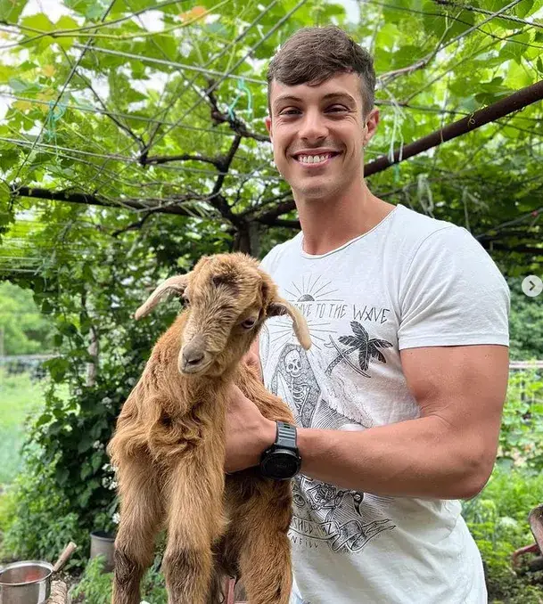 Филип Буков се гаври с „Ергенът“