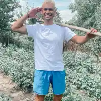 Гала сменя  Дарин Ангелов  с инфлуенсър