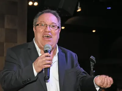 Георги Мамалев: Слави предаде избирателите си (Какво казаха за политическия ход на Дългия още 7 бг звезди)