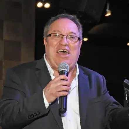 Георги Мамалев: Слави предаде избирателите си (Какво казаха за политическия ход на Дългия още 7 бг звезди)