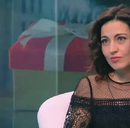 И Деси Стоянова замесена в измамна схема