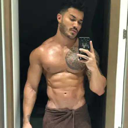 И Галин на гей парада