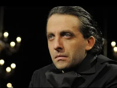 Изненада! Мариус Куркински стана градинар!