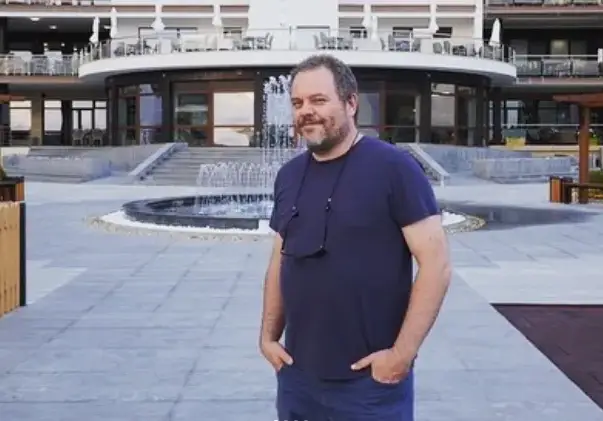 Китодар излиза  от морето само  като огладнее