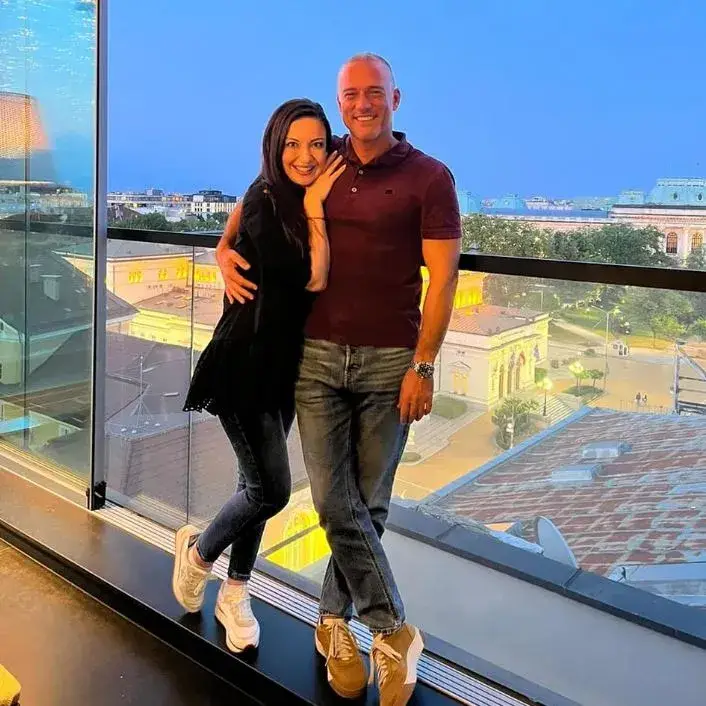 Край на тишината в спалнята:  Вихра се похвали с нов мъж