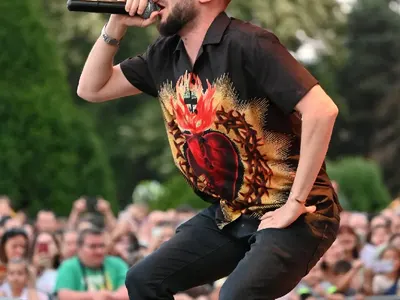 Лорд Евгени Минчев: Миро златен, чак нагарча, Камелия се дави в точки и запетайки и още + СНИМКИ