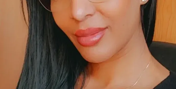 Мисис България взе диплома за зъболекар