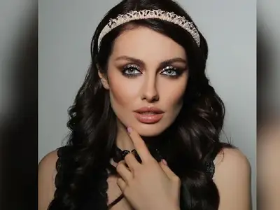 Миската Марина Войкова заведе децата си в Тайланд