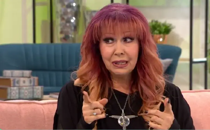 Мистика! Петя Буюклиева стана врачка, вижда в бъдещето!