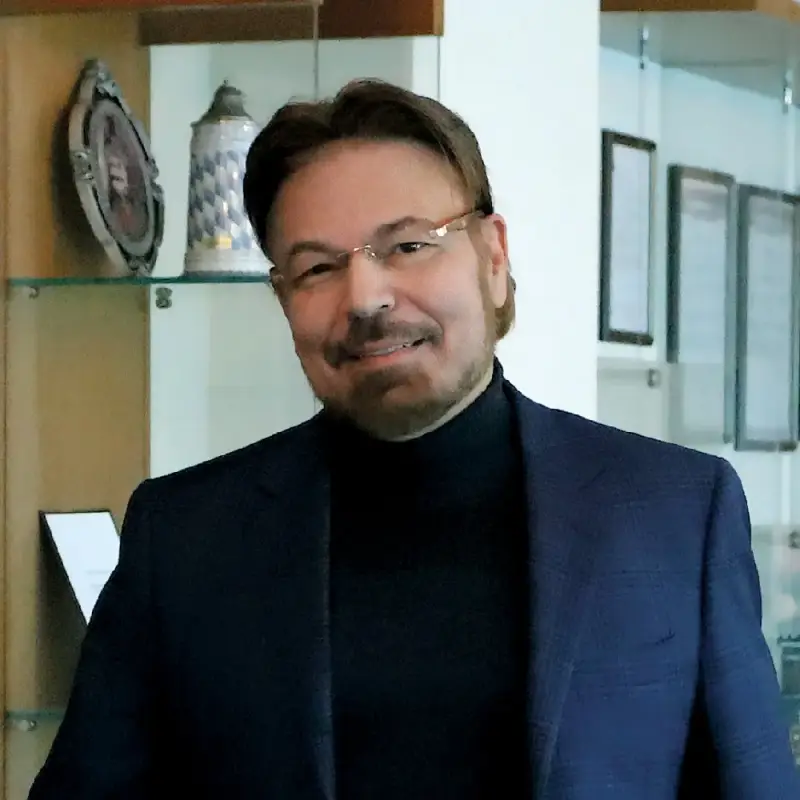 На вниманието на Лаура Кьовеши: Босът на Palms Bet Мило Борисов измамил с над 300 млн. евро най-големия немски казино оператор Mercur GMBH