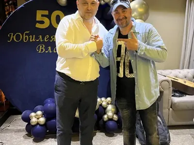 Най-острото перо на спортната и политическа журналистика чукна 50 с изискано парти