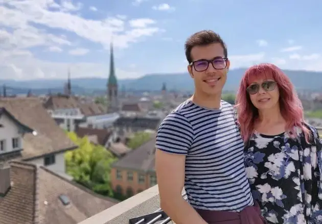 Петя Буюклиева обича да гледа сина си без дрехи