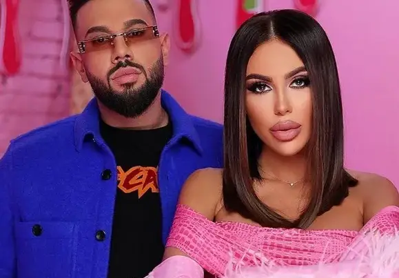 Плеймейтката певица тръгна по участия