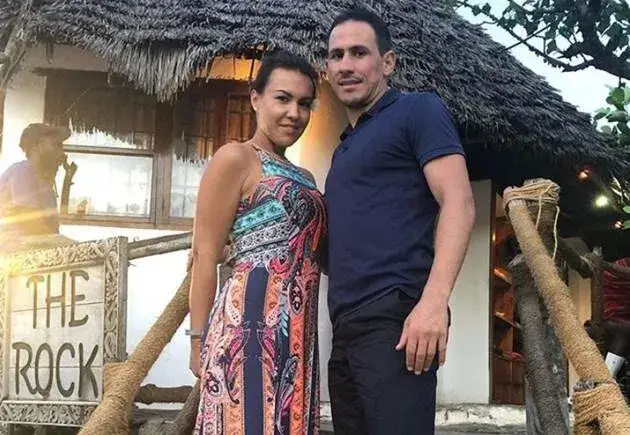 Щерката на Боби М. разпуска на тузарска почивка