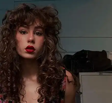 Щерката на президента Радев шокира със СНИМКА от банята