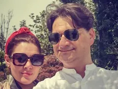 Щерките на Мариан Бачев шаферки на сватбата му! Александрина и Косара нямат търпение да видят мама и тати като младоженци