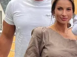 Симона Пейчева разведе строителен бос! Тв водещата и бивша шампиона се омъжи тайно за милионера Петко Петков