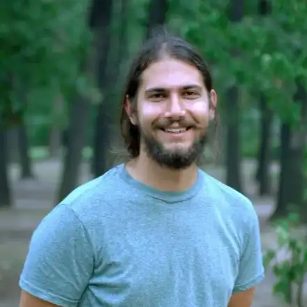 Синът на Ламбо стана лекар! Отваря кабинет като джипи