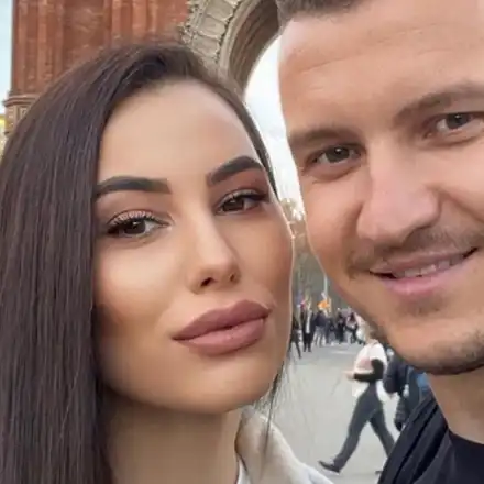 След катастрофата, в която едва оцеля: Гаджето се грижи за Тодор Неделев