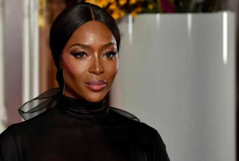 Стана ясно защо бг митничари проверили Наоми Кембъл на Летище София