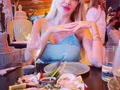 Тоца се обяви за принцеса