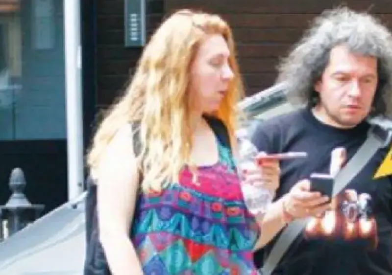 Тошко Йорданов се развел тайно заради млада вирусоложка? (Снимки)