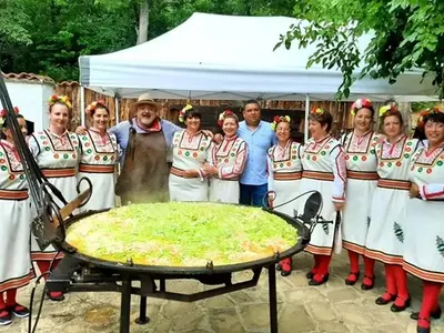 Ути готви в тиган от стар локомотив