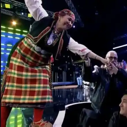 Валя Балканска  с голям жест към  Петя Буюклиева