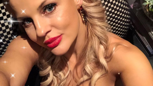 Вдовицата на Стефан Шарлопов се тунингова като плеймейтка