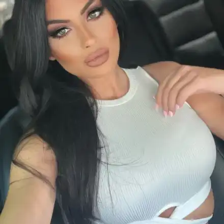 Венцислава Тафкова избухна срещу насилието – защитава Александра от „Ергенът“