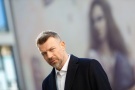 Смени ли жената? Дани Ангелов целува 29-годишна пловдивчанка