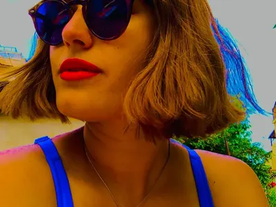 Божана от „Мастършеф” двойница с жената на колега (Снимка)