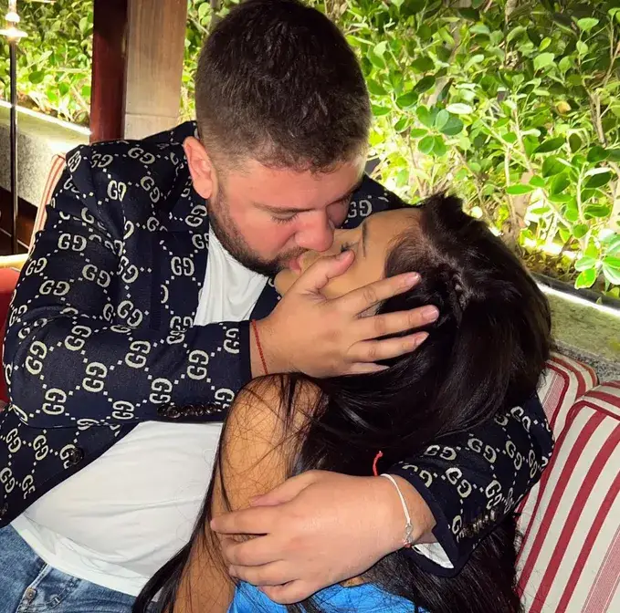 Чалгаджийката Палома  взе мъжа на покойната  Гери от „Огледала”